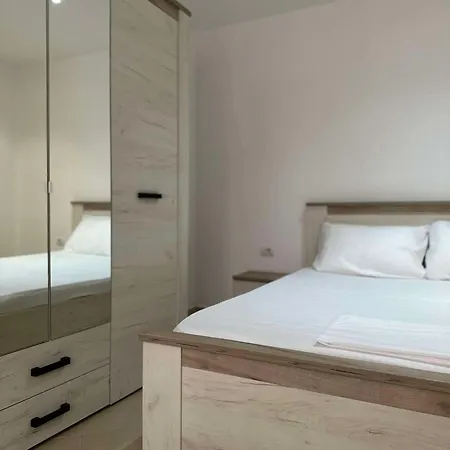 Casa Majlinda * Sarandë