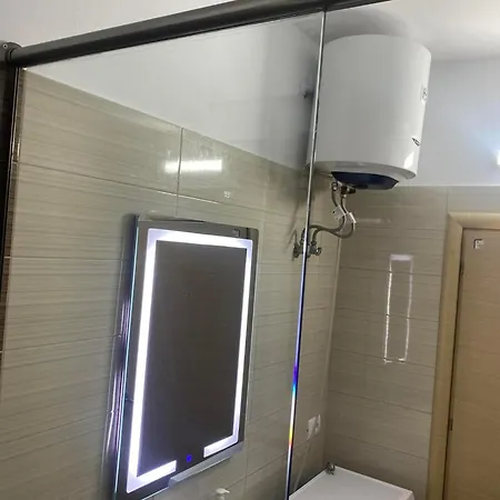 Casa Majlinda 아파트 Sarandë