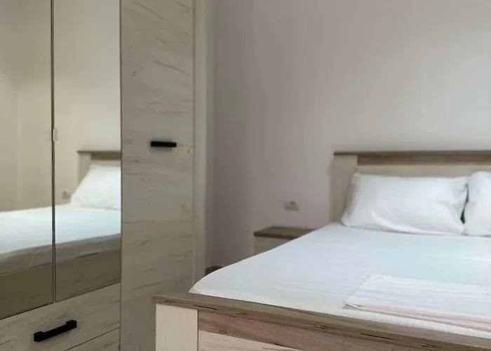 Casa Majlinda * Sarandë