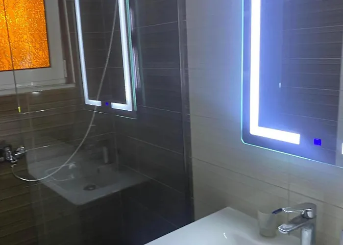 Casa Majlinda Sarande